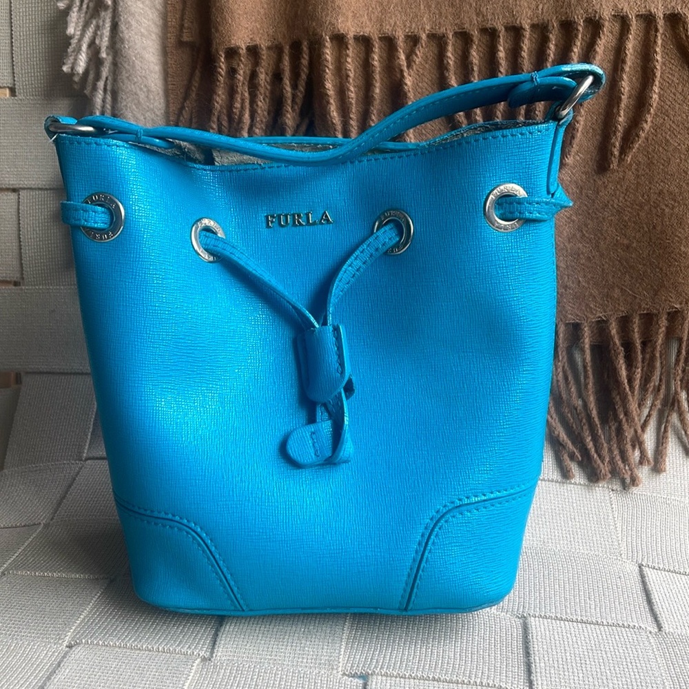 Furla leather mini bucket bag